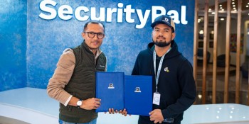 सेक्युरिटीपालले क्रिकेटर शेर मल्ललाई आधिकारिक ब्याट प्रायोजन गर्ने