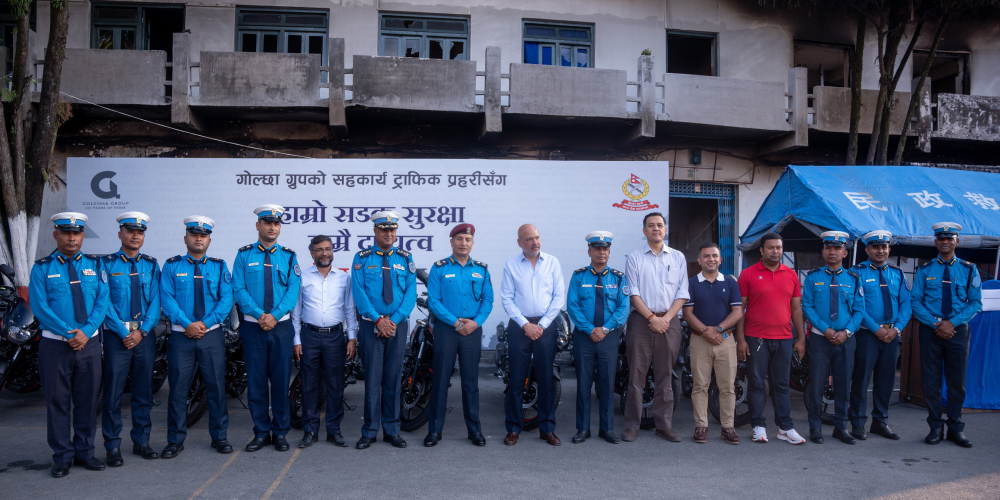 गोल्छा ग्रुपद्वारा ट्राफिक प्रहरी कार्यालय बग्गीखानालाई २० थान मोटरसाइकल हस्तान्तरण