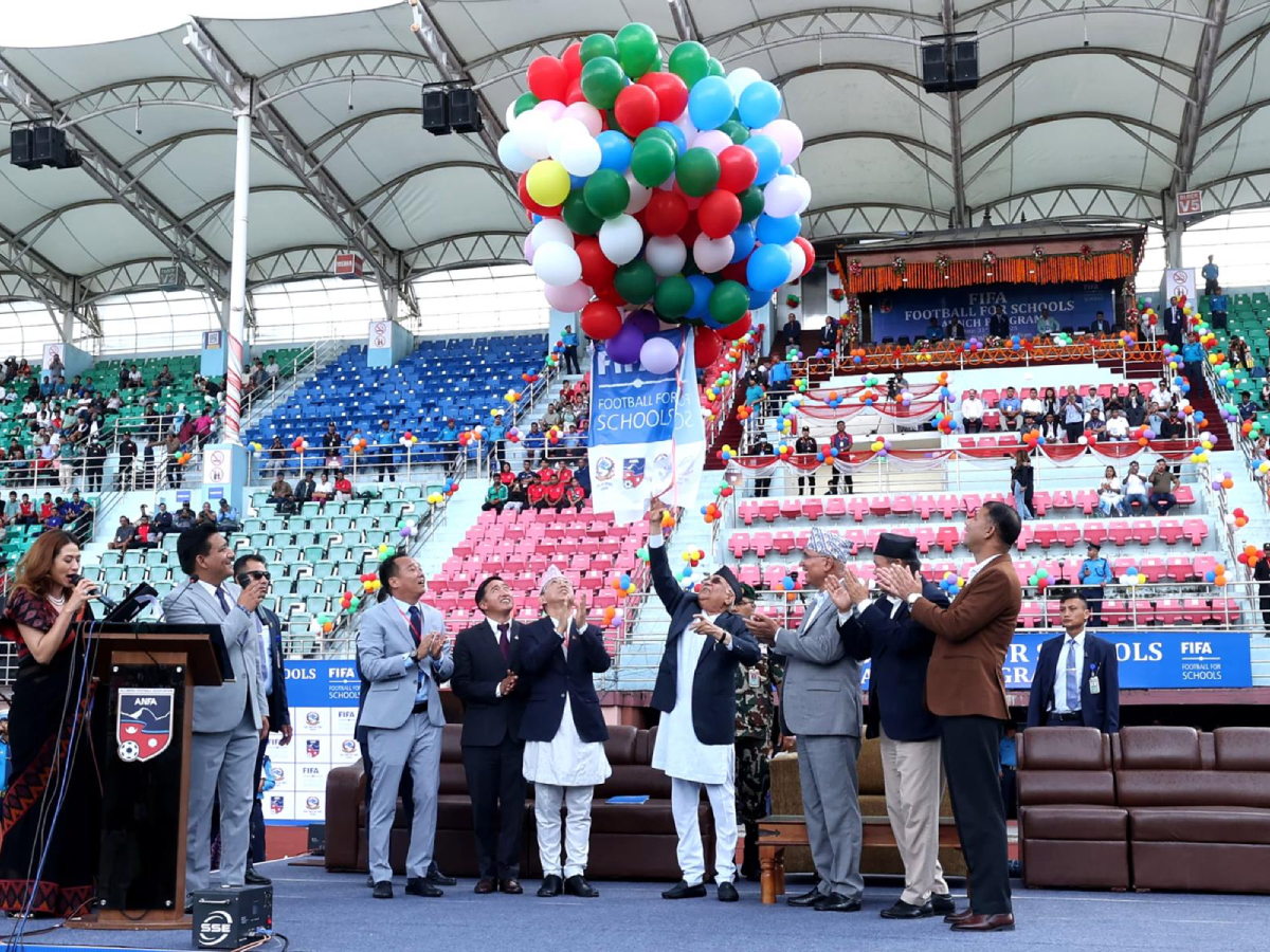 प्रधानमन्त्रीबाट ‘फिफा फर स्कुल’ अभियानको शुभारम्भ